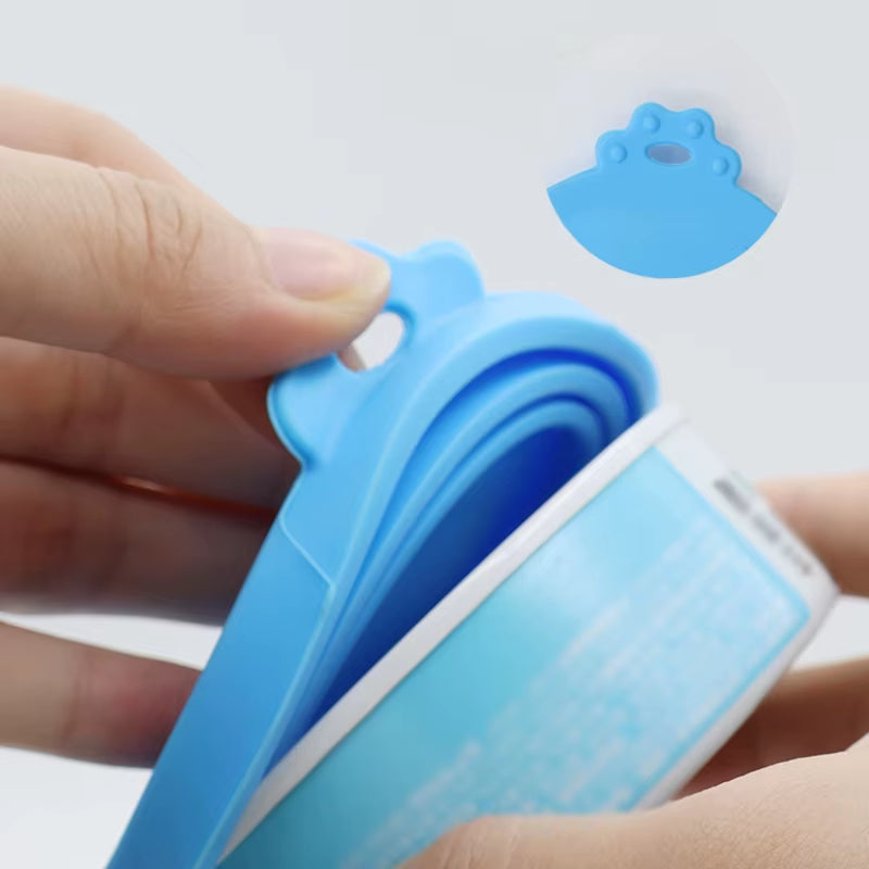 Tailup Pet Silicone Can Lid & Spoon Set